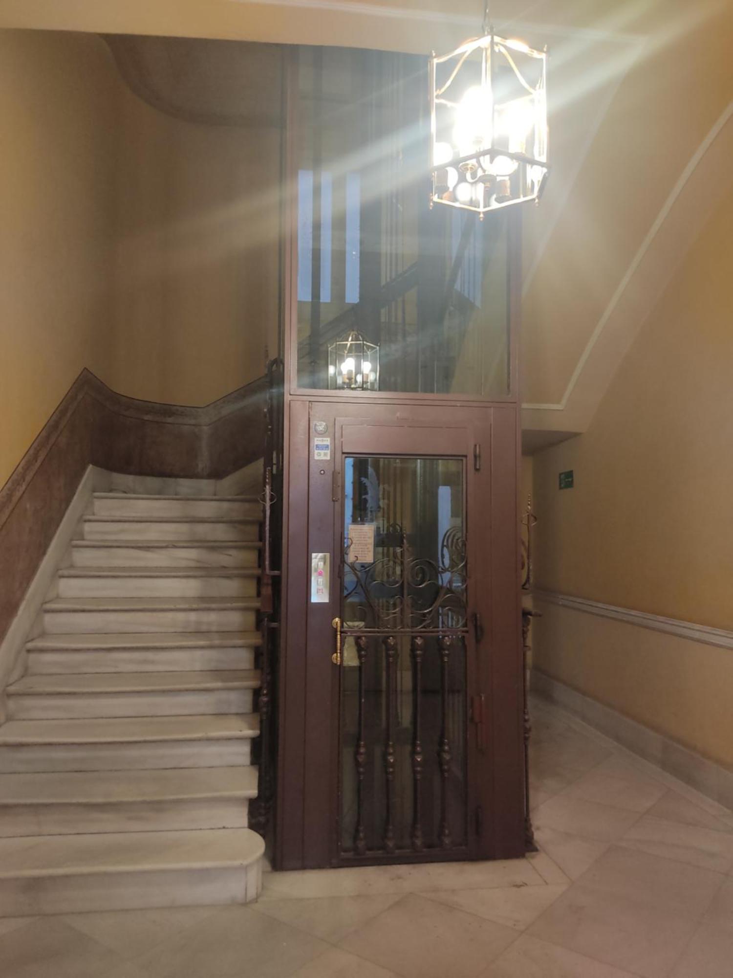 Grand Via House Hotell Madrid Eksteriør bilde